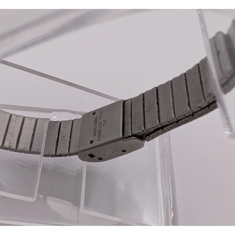 VTG ADVANCE Digital Watch Mens Classic Retro‎ Silver Tone Expandable New Battery